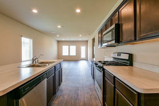 16744 Lonely Pines Drive, Conroe, TX 77302