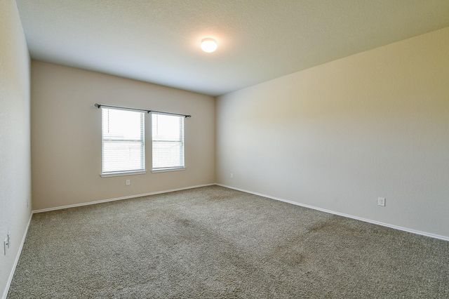 16744 Lonely Pines Drive, Conroe, TX 77302