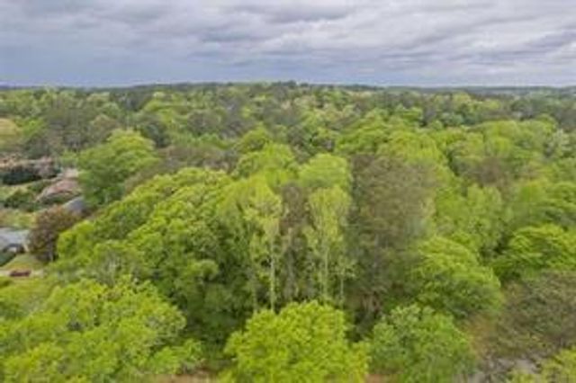 2939 Lake Sorrento Court, Conyers, GA 30012
