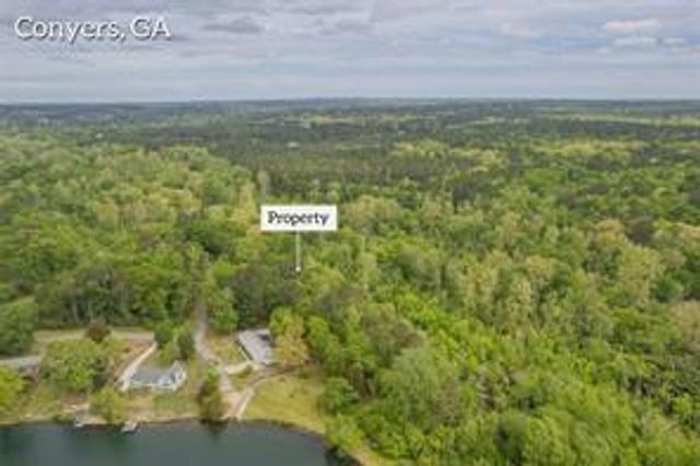 2939 Lake Sorrento Court, Conyers, GA 30012