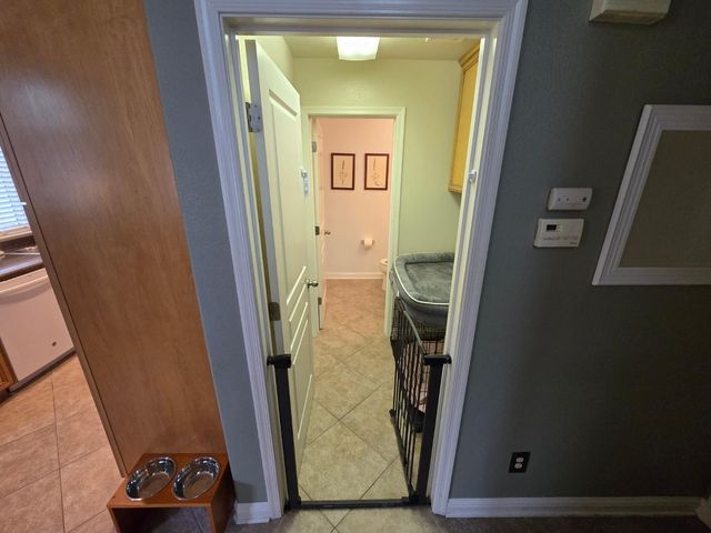 672 Shasta Oaks Cir, Roseville, CA 95678