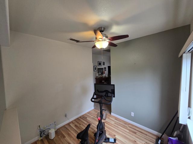 672 Shasta Oaks Cir, Roseville, CA 95678