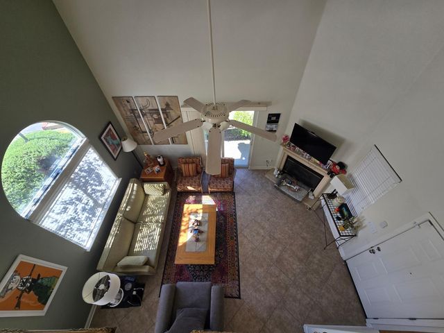 672 Shasta Oaks Cir, Roseville, CA 95678