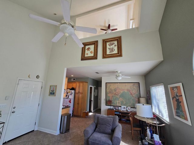 672 Shasta Oaks Cir, Roseville, CA 95678