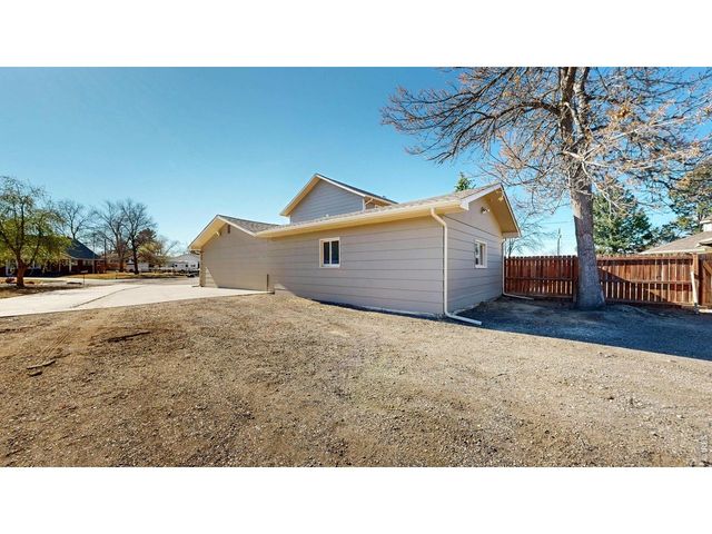 4705 Holly Ct, Loveland, CO 80538