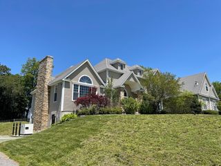 6 Brickyard Rd, Leicester, MA 01524