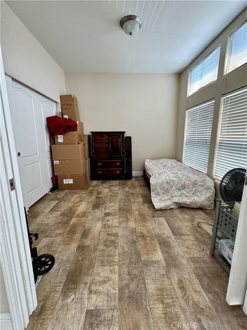 27 Essex Drive, Northridge, CA 91324