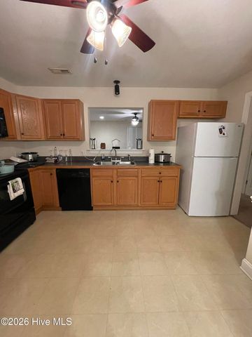 1537 Pine Brook Court C7, Greenville, NC 27858