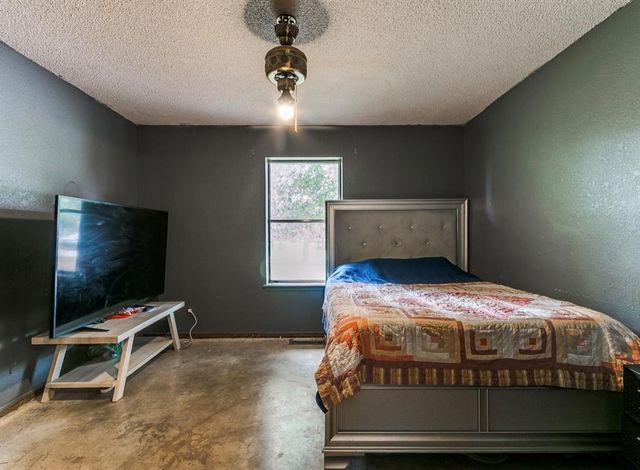 19601 S Rock Creek Road, Shawnee, OK 74801