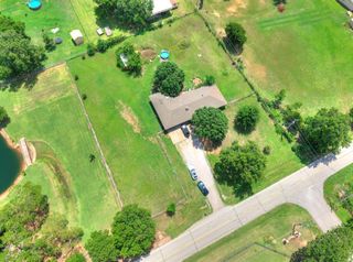 19601 S Rock Creek Road, Shawnee, OK 74801