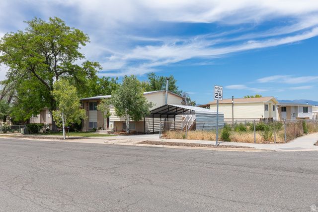 3913 S BOOTHILL DR, West Valley City, UT 84120