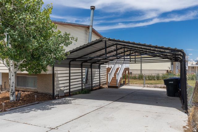 3913 S BOOTHILL DR, West Valley City, UT 84120