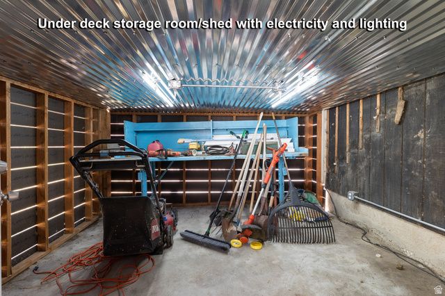 3913 S BOOTHILL DR, West Valley City, UT 84120