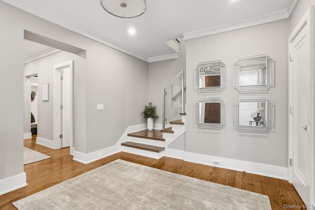 9 Kirby Lane N, Rye, NY 10580