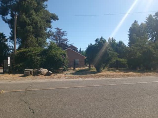 1824 California Ave, Modesto, CA 95358