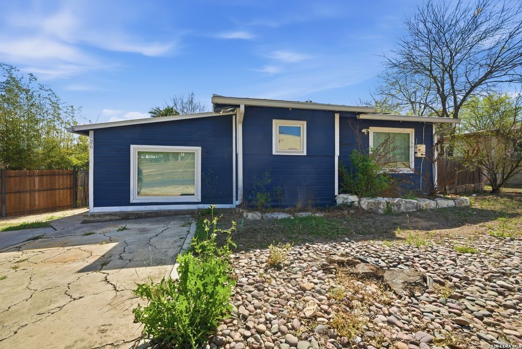 126 Zachry, San Antonio, TX 78228