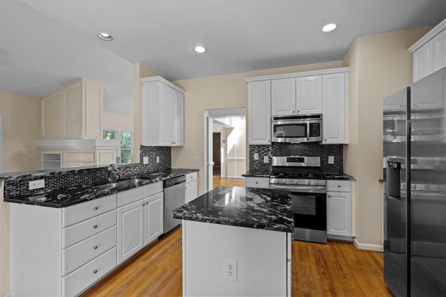2400 Buckwater Court, Raleigh, NC 27615