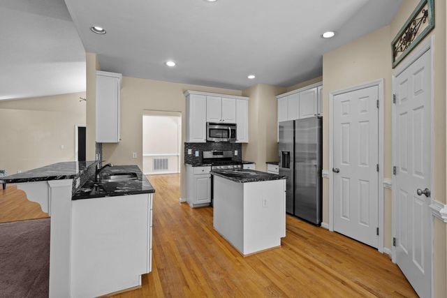 2400 Buckwater Court, Raleigh, NC 27615