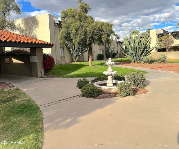 4201 E CAMELBACK Road 51, Phoenix, AZ 85018