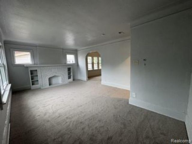 15758 Wisconsin Street, Detroit, MI 48238