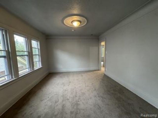 15758 Wisconsin Street, Detroit, MI 48238
