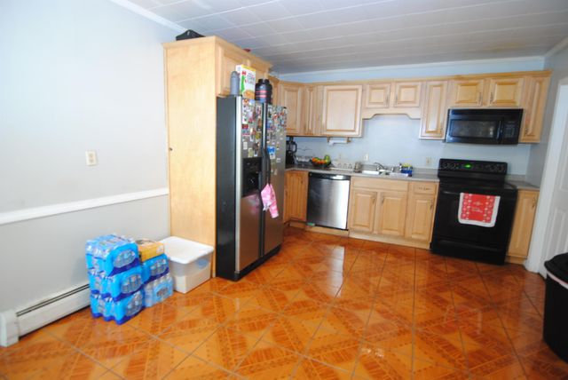 22 Beech Street, Nashua, NH 03060