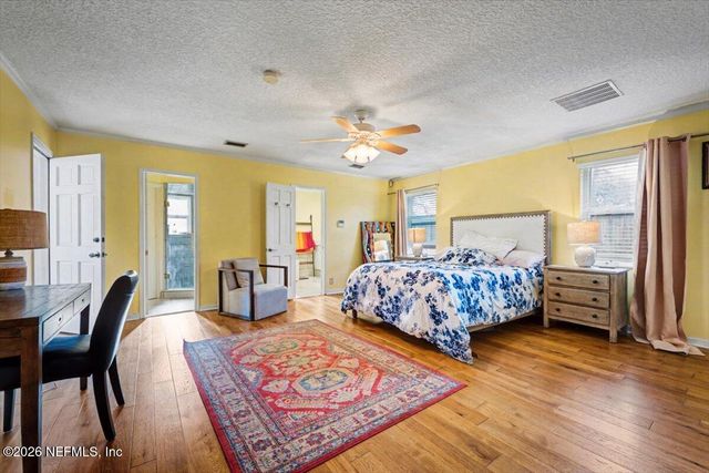 9372 BEAUCLERC WOOD Lane N, Jacksonville, FL 32257