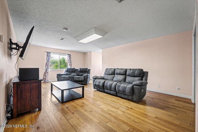 9372 BEAUCLERC WOOD Lane N, Jacksonville, FL 32257