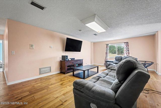 9372 BEAUCLERC WOOD Lane N, Jacksonville, FL 32257