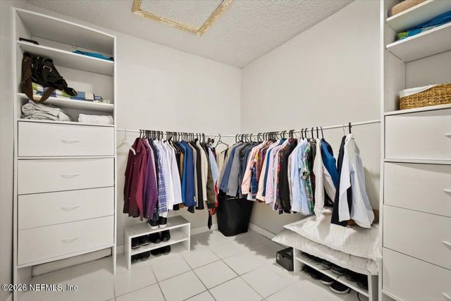 9372 BEAUCLERC WOOD Lane N, Jacksonville, FL 32257