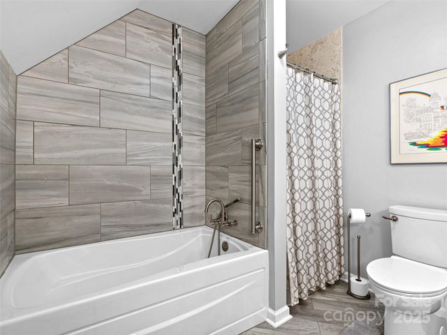 18 Tall Pines Trail, Arden, NC 28704