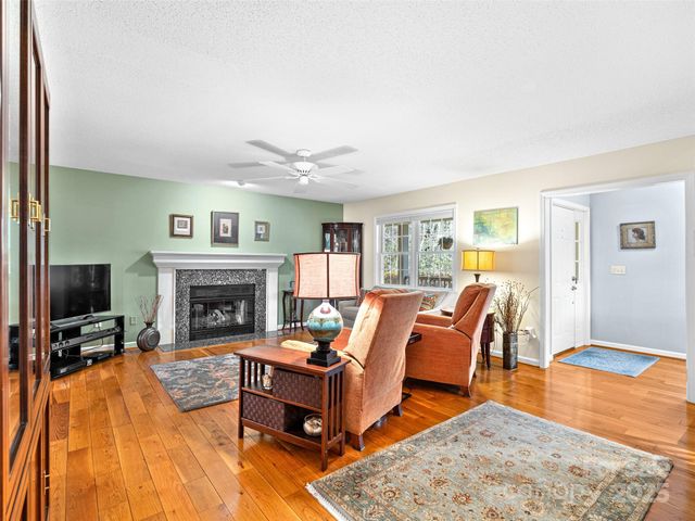 18 Tall Pines Trail, Arden, NC 28704