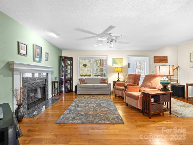 18 Tall Pines Trail, Arden, NC 28704