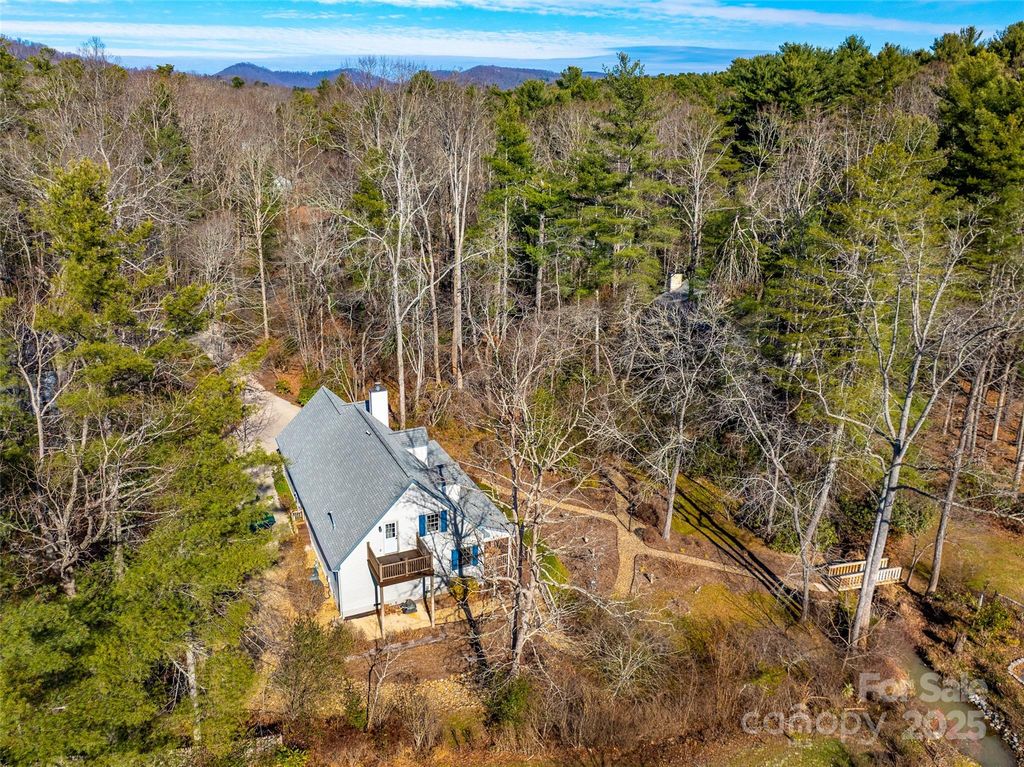 18 Tall Pines Trail, Arden, NC 28704