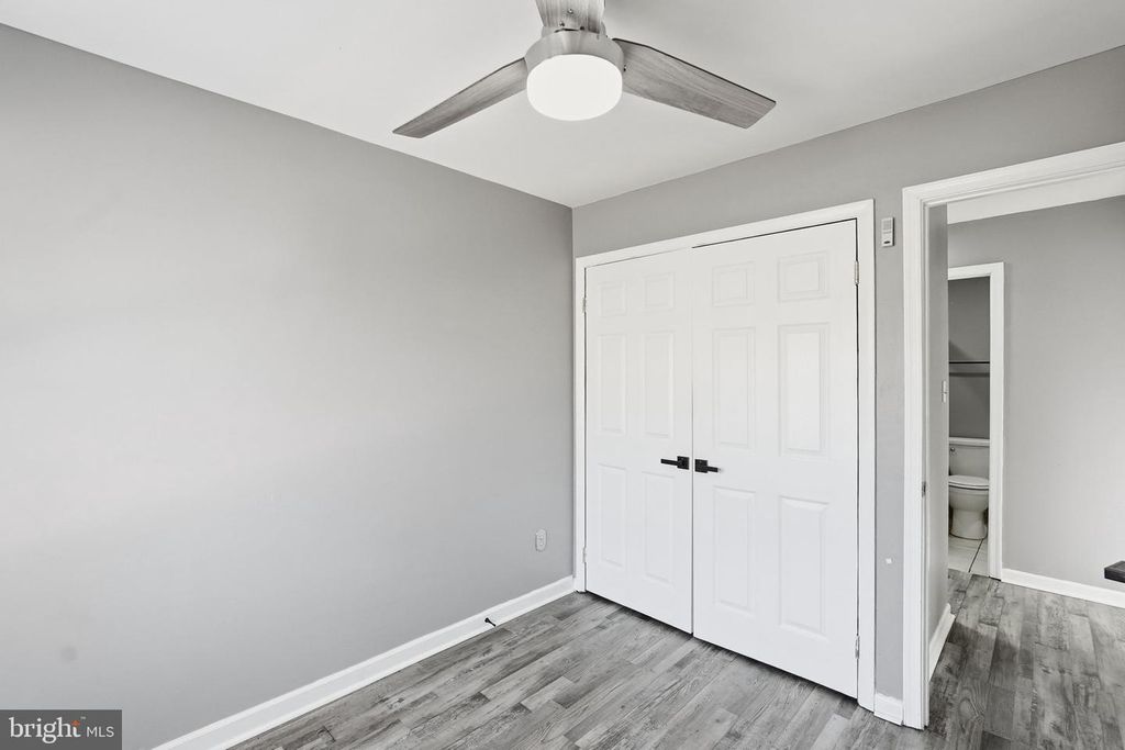 Image 14 of property listing at 13001 WINDBROOK DR, Clinton, MD 20735