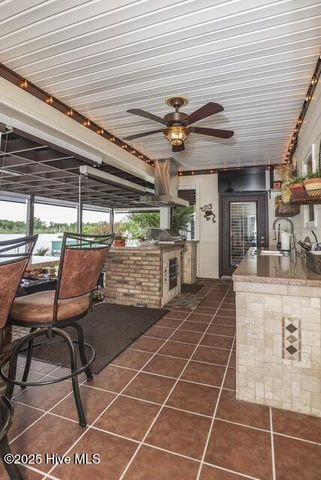 1 Burton Place, Jacksonville, NC 28540