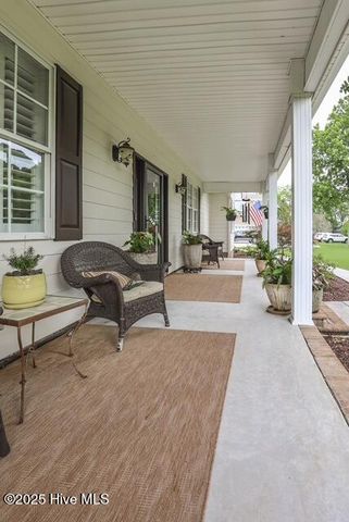 1 Burton Place, Jacksonville, NC 28540