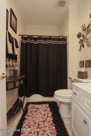 1 Burton Place, Jacksonville, NC 28540