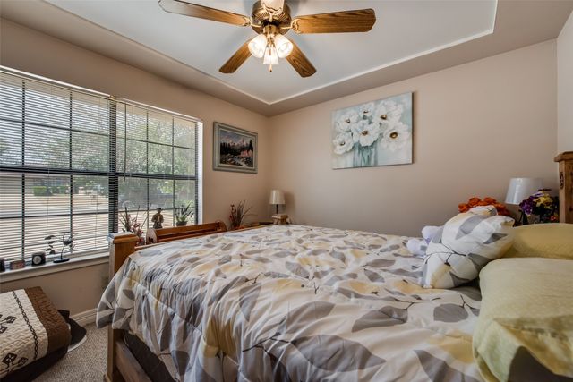 404 Honeysuckle Drive, Cleburne, TX 76033