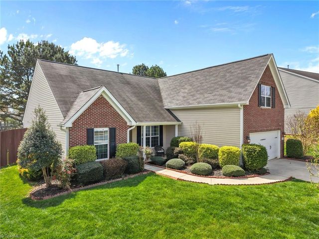 206 Carson Woods Drive, Burlington, NC 27215