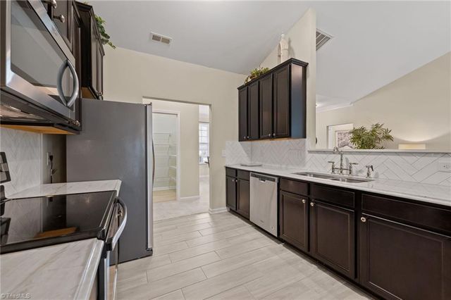 206 Carson Woods Drive, Burlington, NC 27215