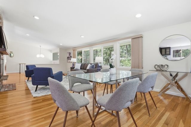 430 Heald Rd, Carlisle, MA 01741