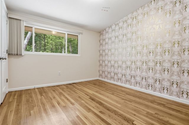 430 Heald Rd, Carlisle, MA 01741