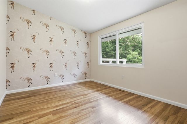 430 Heald Rd, Carlisle, MA 01741