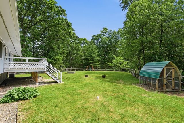 430 Heald Rd, Carlisle, MA 01741