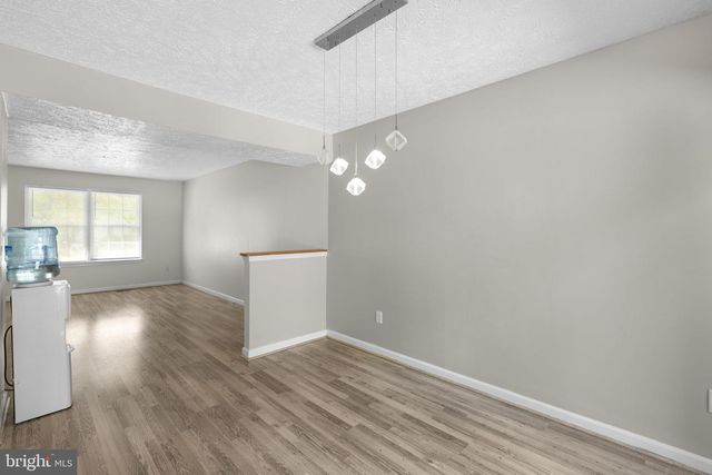 1043 DEBBIE AVE, Baltimore, MD 21221