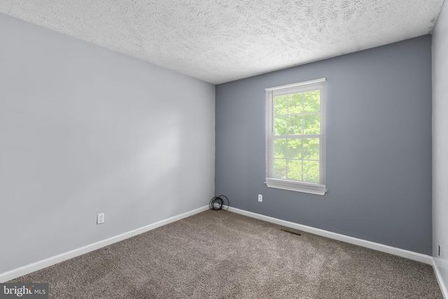 1043 DEBBIE AVE, Baltimore, MD 21221