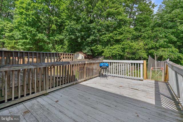 1043 DEBBIE AVE, Baltimore, MD 21221