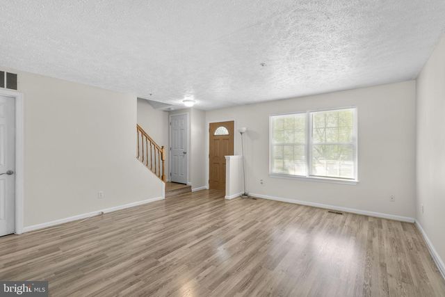 1043 DEBBIE AVE, Baltimore, MD 21221