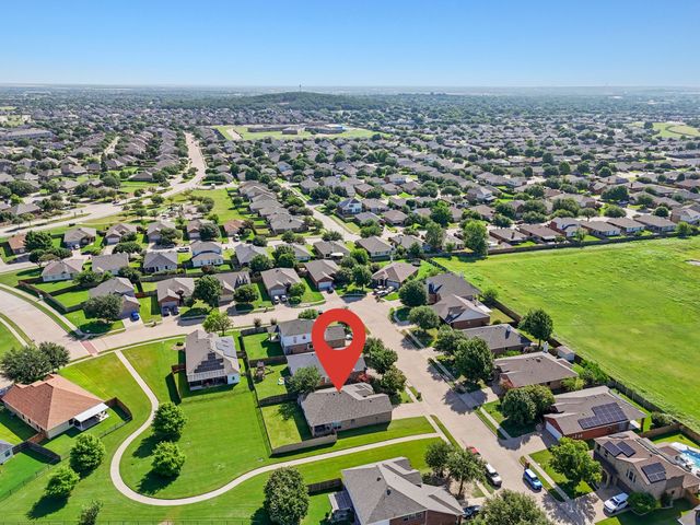 1016 Vista View Drive, Burleson, TX 76028